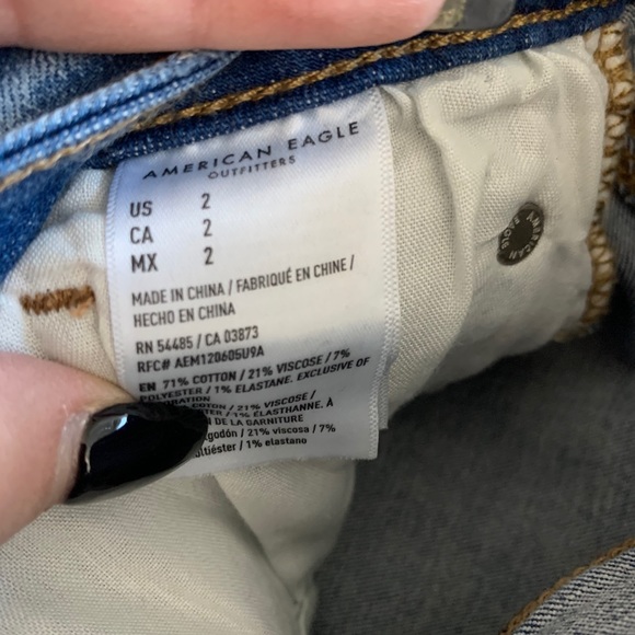 American Eagle Hi rise Shortie Jean shorts tags on - Picture 5 of 7